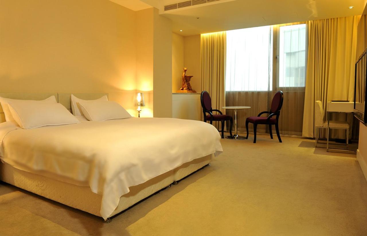 Asia Emperor Hotel Tainan Eksteriør bilde
