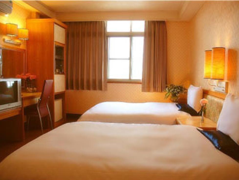 Asia Emperor Hotel Tainan Eksteriør bilde